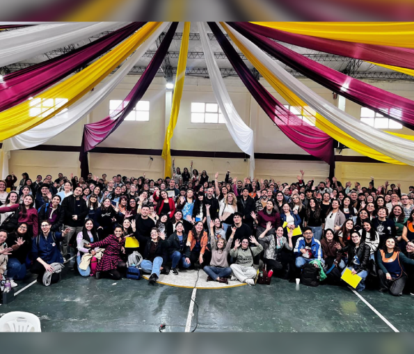 Lee más sobre el artículo Cerca de 400 educadores participaron del Encuentro de Formación para Educadores Católicos